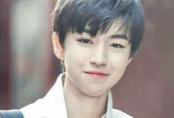 吃瓜爆料博主王俊凯,吃瓜爆料背后的娱乐圈风云